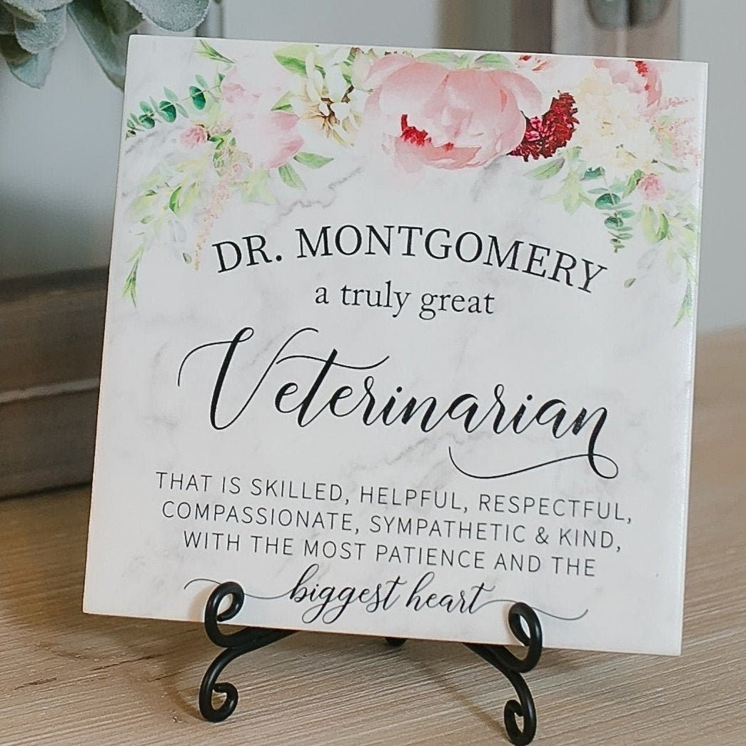 A Truly Great Veterinarian Thank You Appreciation Plaque Vet DVM Day Recognition Gift, Personalized Doctor of Veterinary Medicine Sign