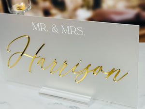 3D Acrylic Wedding Sign – Mirrored Mr Mrs Head Table Decor Gold Frosted
