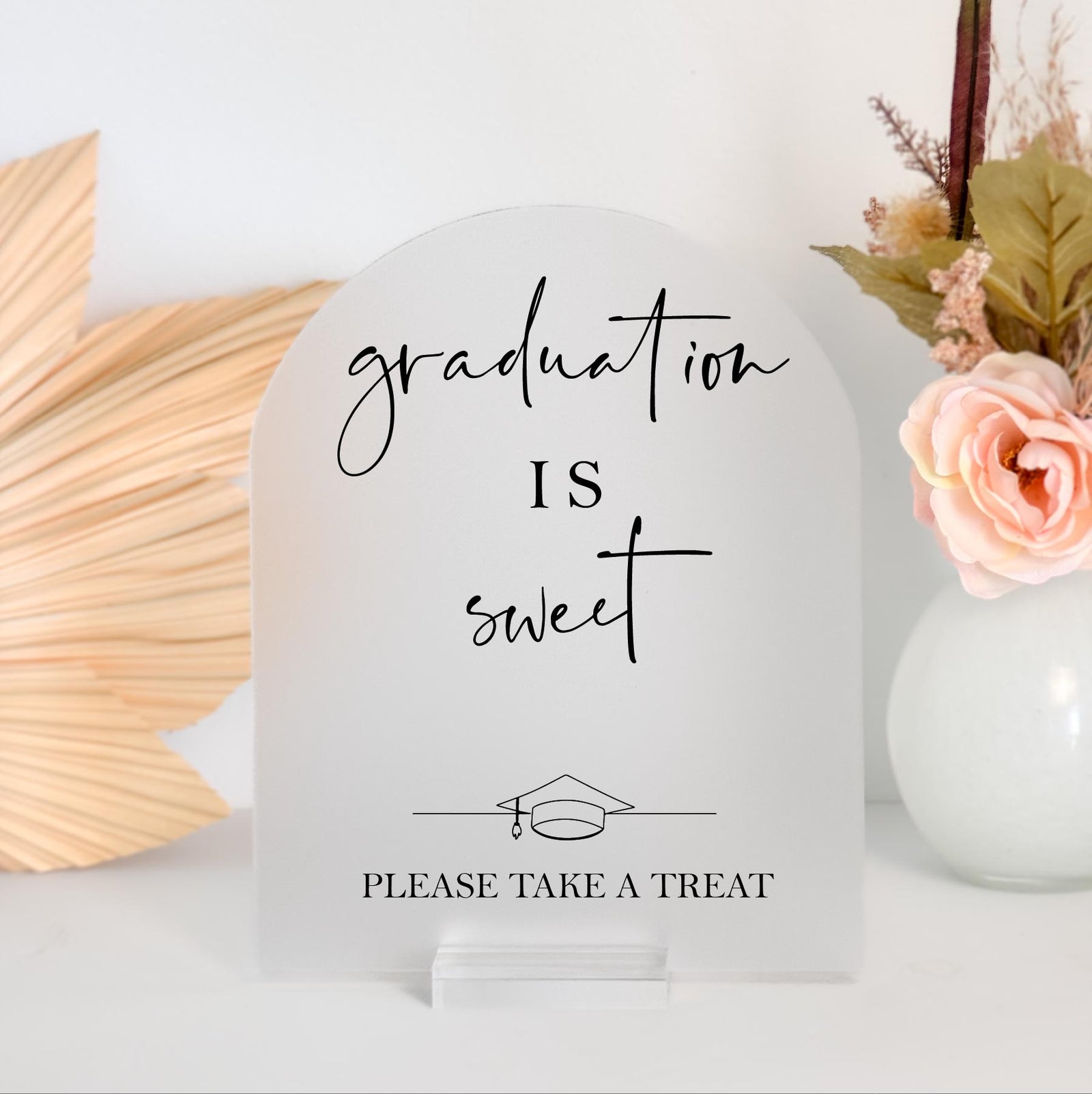 F40-GRD2 Favors Table Personalized Acrylic Graduation Sign Decor Diploma Party Ideas, Dessert Bar Class of 2025, High School Senior Event, Cap + Gown