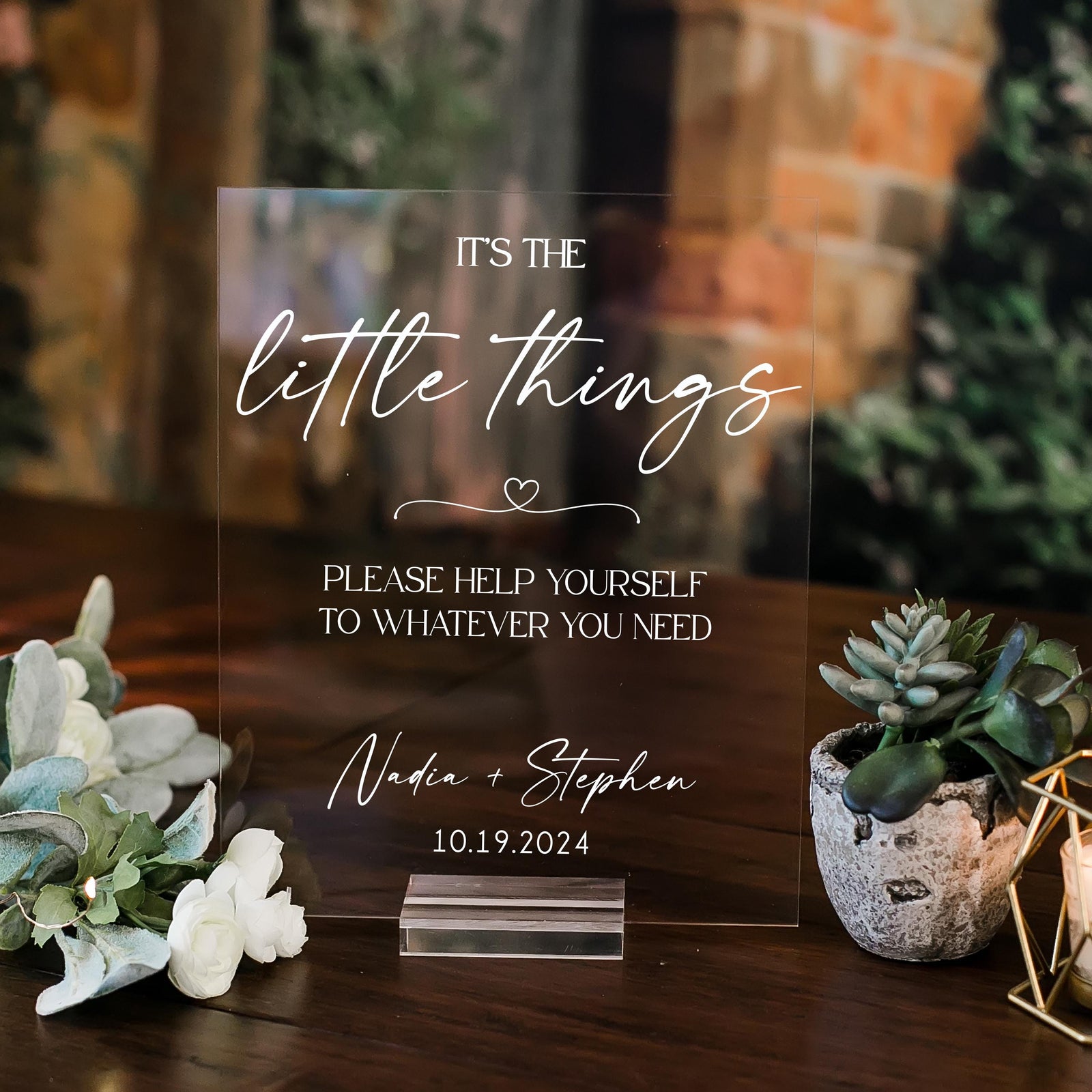 It&#39;s The Little Things Please Help Yourself Bathroom Sign Acrylic Wedding Sign Restroom Basket Ladies Gents Plexiglass Perspex Lucite Print