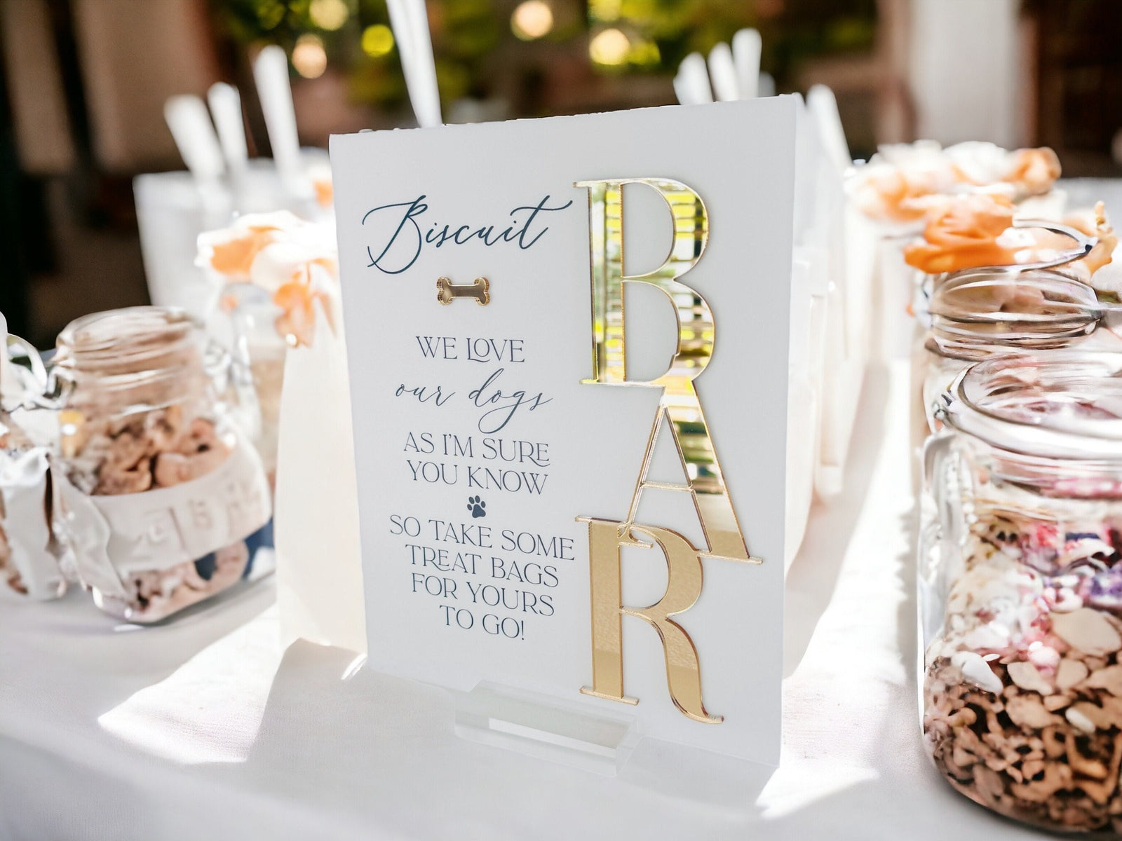 3D Biscuit Bar Dog Treats Favors Sign, Wedding Biscuit Bar Doggy Bag Treats, We Love Our Dogs Acrylic Sign, Pet Favor Please Take One