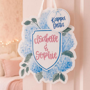 Hydrangea Coquette Bow Door Hanger – Blue & Pink Floral Dorm Decor, 20” UV Printed Sign with Ribbon, College Room or Porch Accent