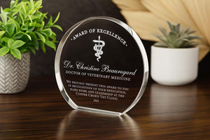 Veterinarian Award of Excellence Crystal Plaque