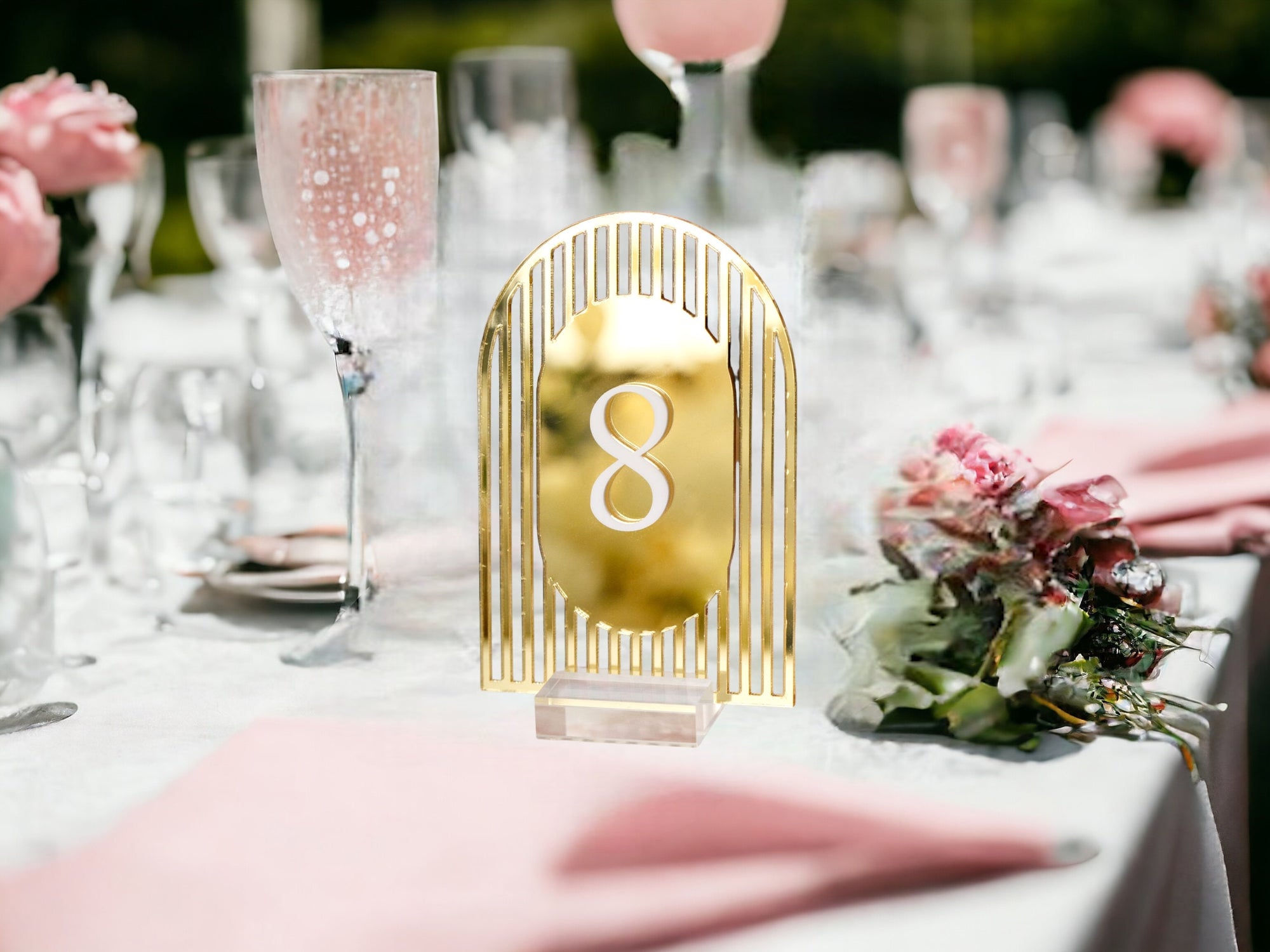 ARCH Shape Midcentury Wedding Table Number Acrylic Sign, Perspex Gold, Silver, Black or White Modern Deco Minimalist 3D Numbers