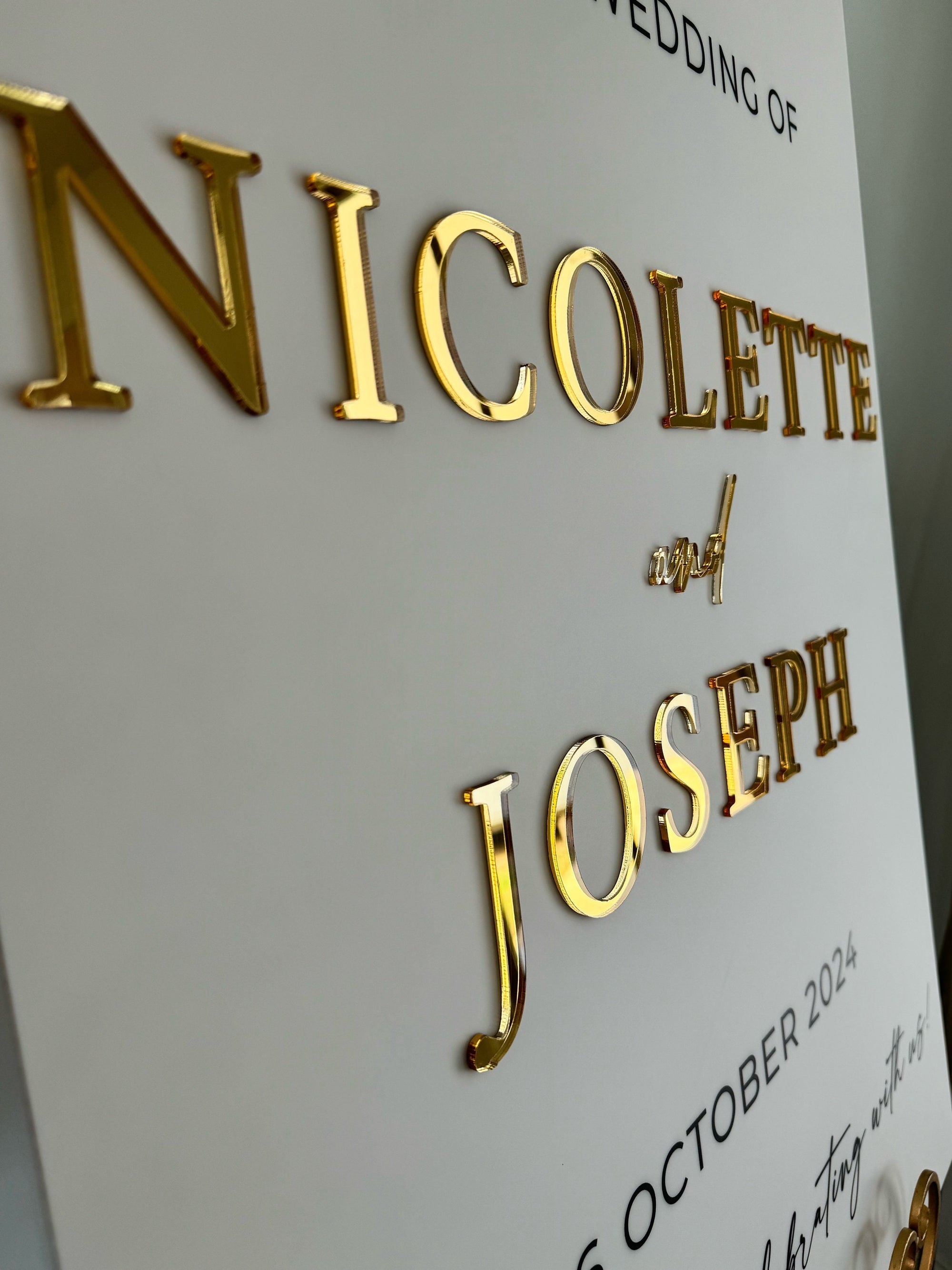 3D Gold Mirror Welcome To The Wedding Of White or Black Acrylic Entrance Sign, Personalized Modern Names And Date Minimalist Event Signage