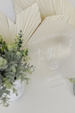 ARCH Thanks For Helping Us Tie The Knot Pretzel Favors Please Take One Clear Glass Look Acrylic Wedding Sign Plexiglass Perspex Lucite