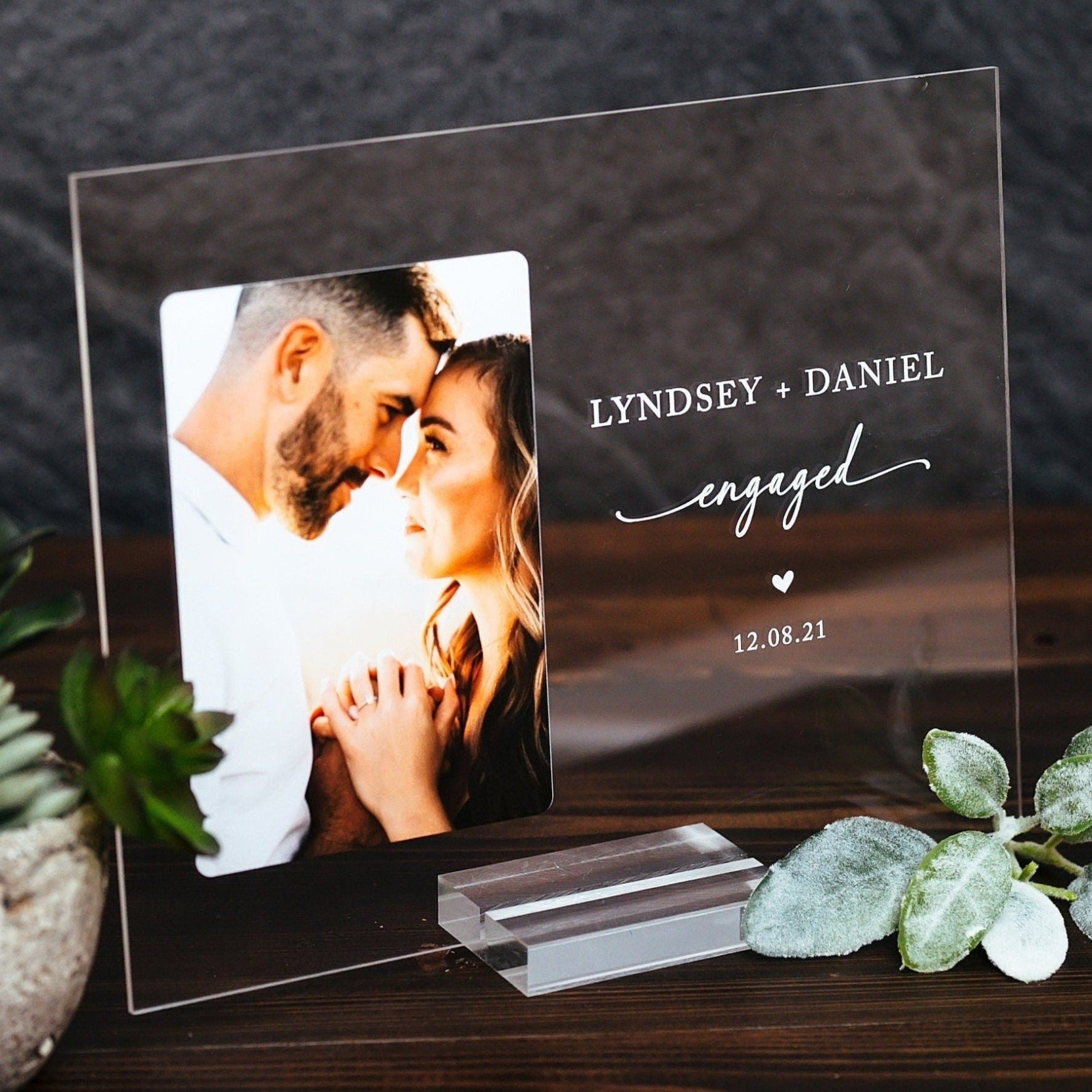 Engagement Gifts For Couple, Wedding Frame Plaque Gift, Mr Mrs Newlyweds Present, Photo Collage, Bridal Shower Gift, Personalized Photo