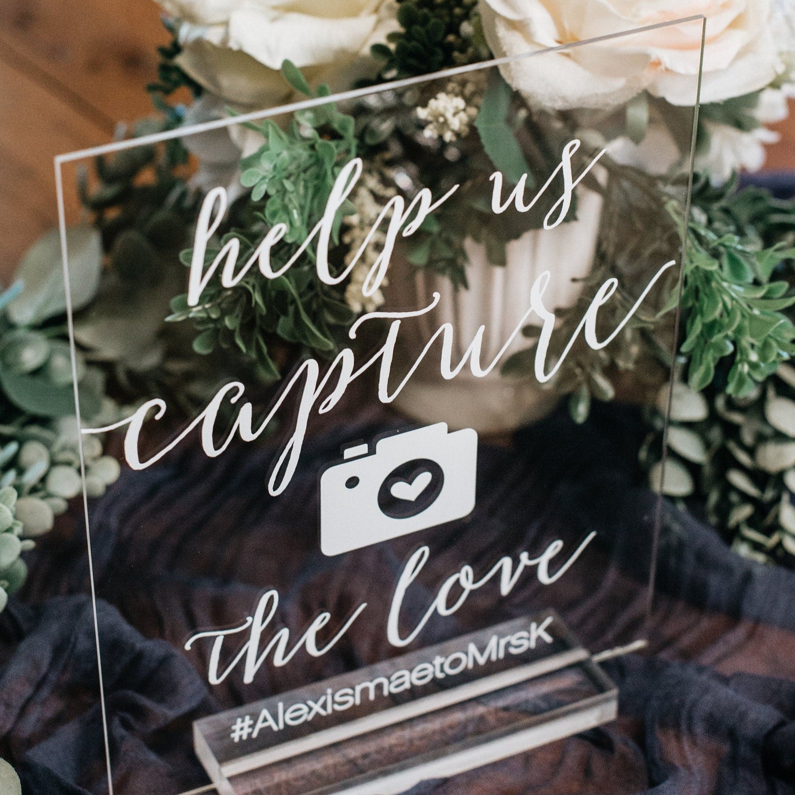 Help Us Capture the Love F30-AS1