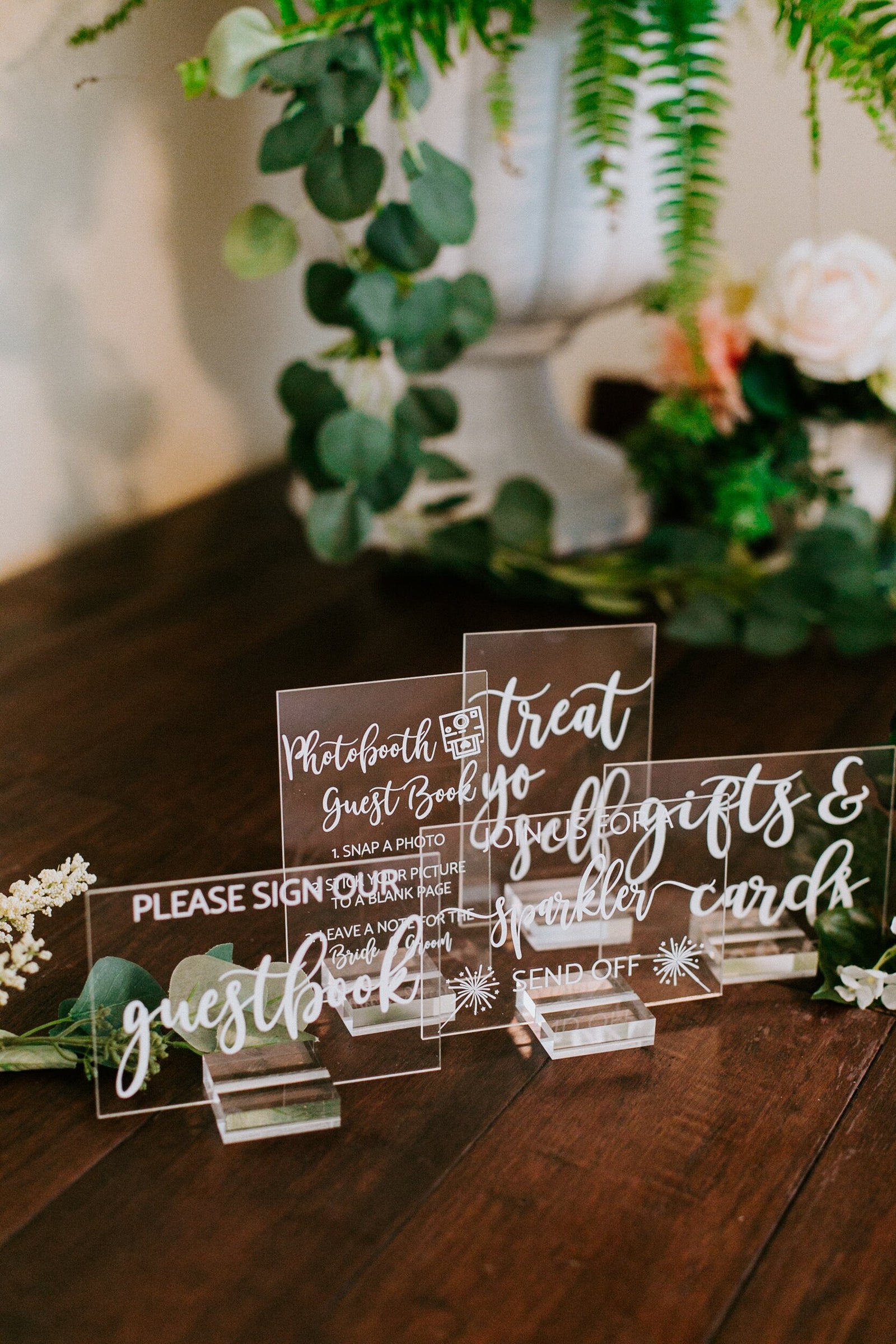 Set of 4x6 OR 5x7 Acrylic Wedding Signs, Gifts and Cards, In Loving Memory, Please Take One Favors Clear Glass Modern Calligraphy Sign, MB