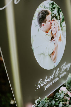 NEW FROSTED Acrylic Photo Wedding Sign, Clear Glass Look Reception Sign with Picture, Perspex Modern Engagement Minimalist Lucite PH-003
