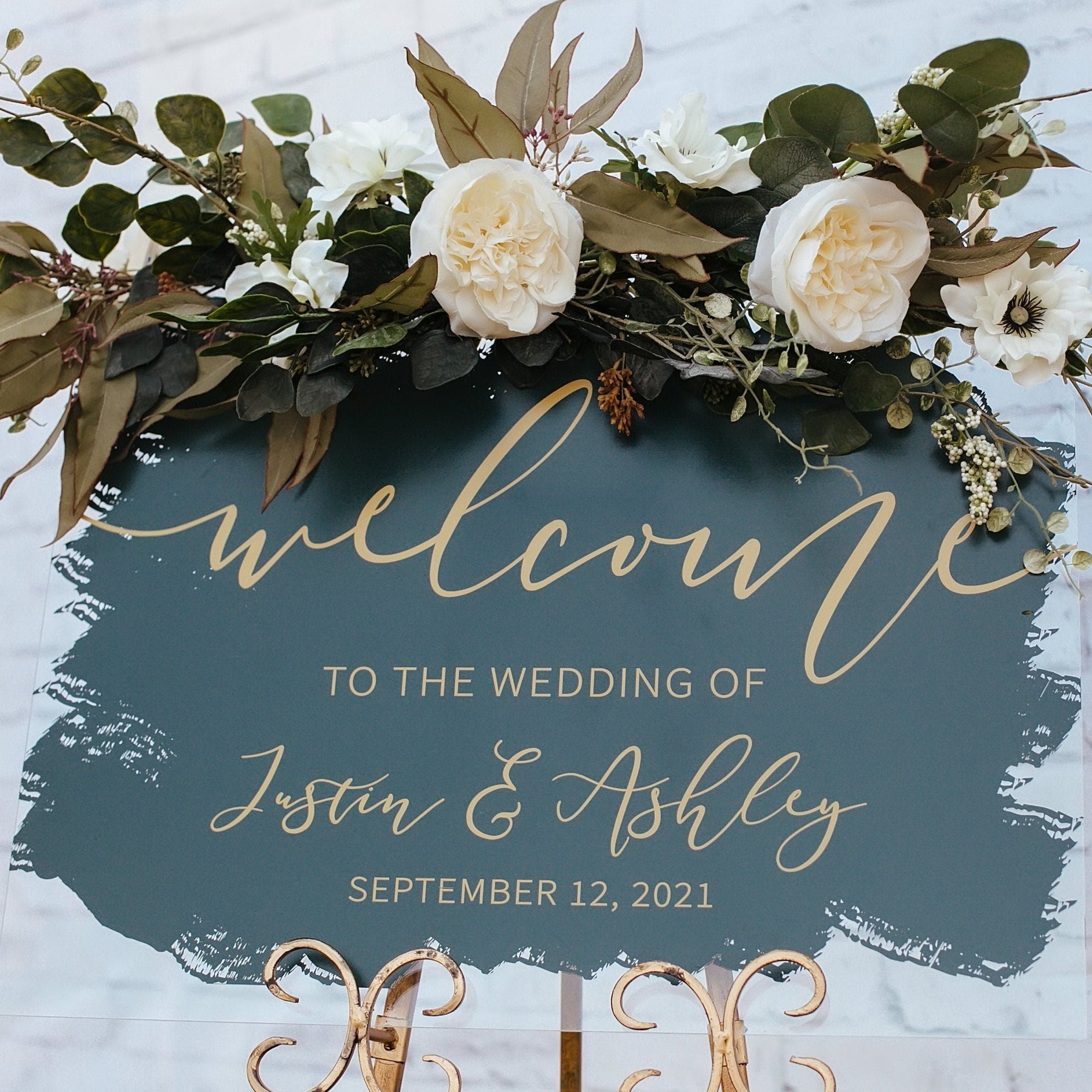 Painted Look Clear, White, Frosted, Black Glass Look Acrylic Wedding Welcome Sign, Personalized Perspex Modern Signs With Names And Date