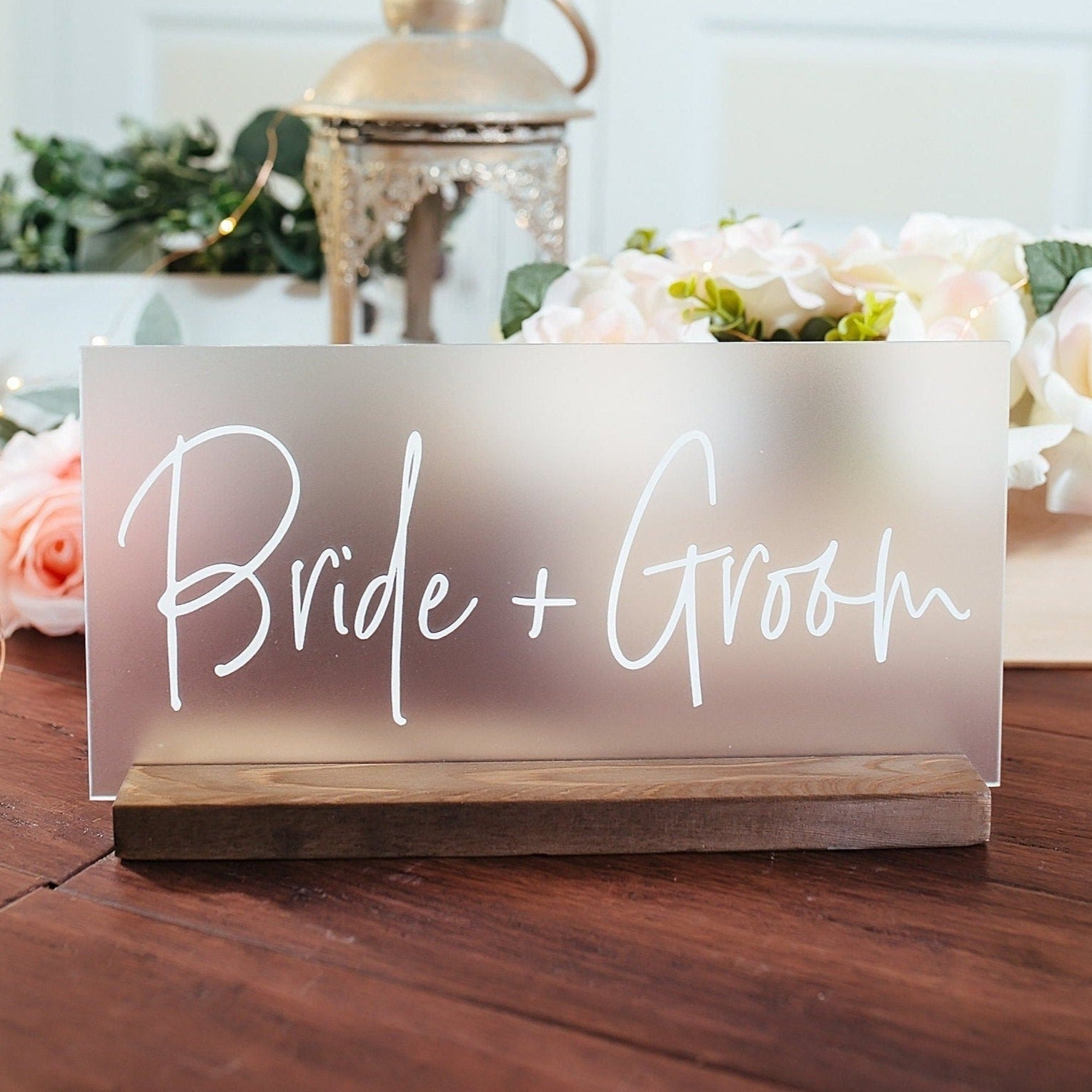 Bride + Groom Head Table S3-AS1