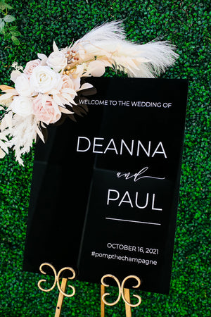 Minimalist Clear, White, Frosted, Black Glass Look Acrylic Funny Wedding Welcome Sign, Personalized Perspex Modern Signs With Names And Date