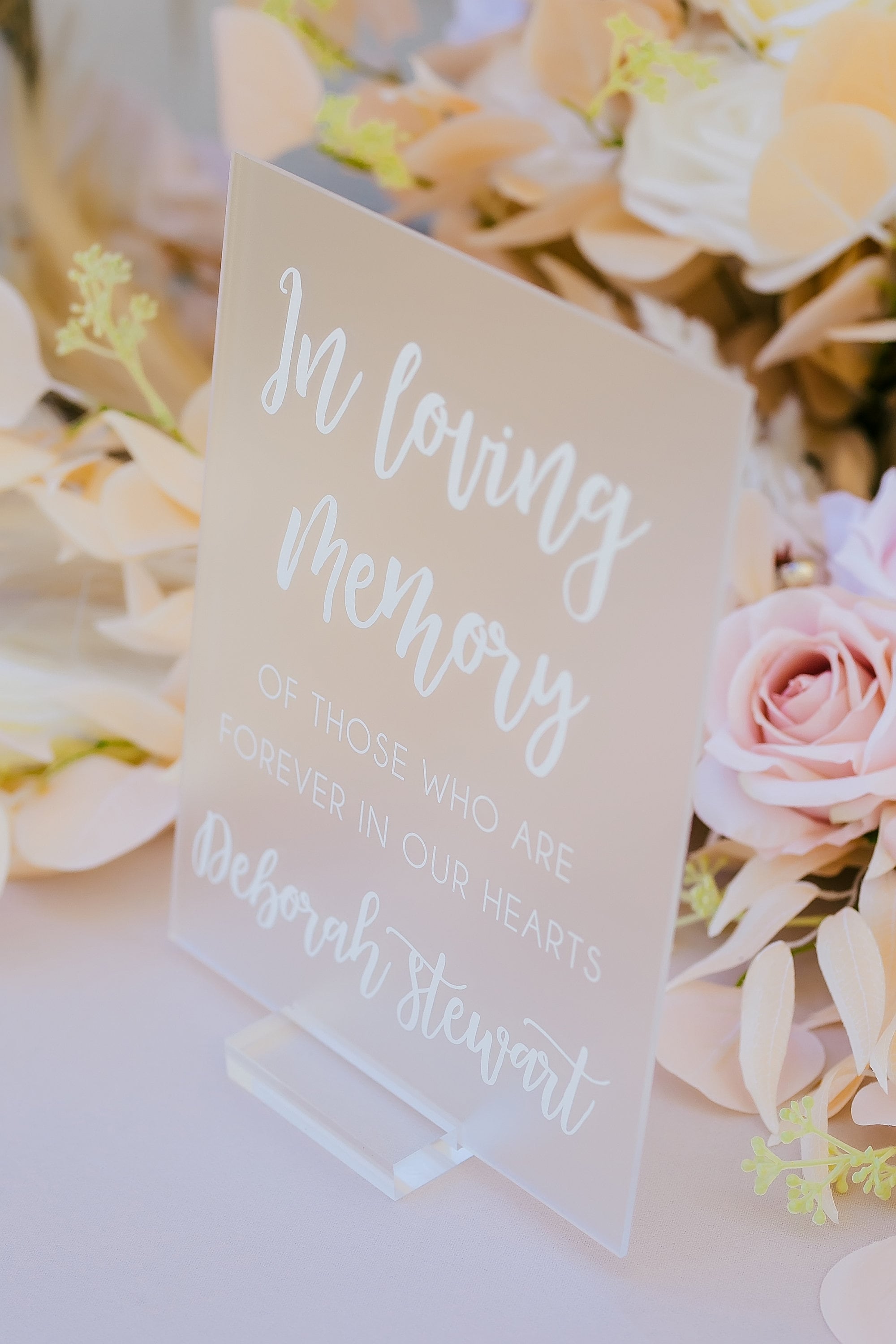 Personalized Frosted In Loving Memory Of Those Who Are Forever in Our Hearts Modern Clear Glass Look Acrylic Wedding Memorial Sign