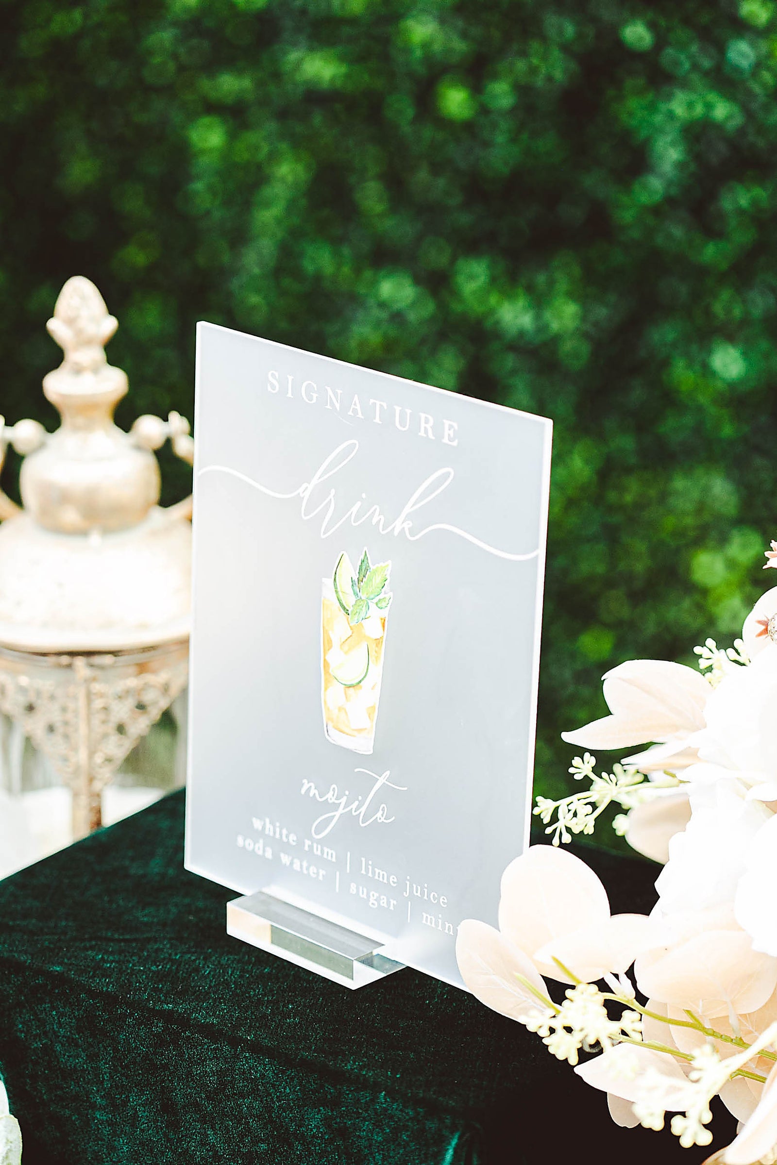 Signature Drink Personalized Bar Sign With Drink Icon M9-DS2